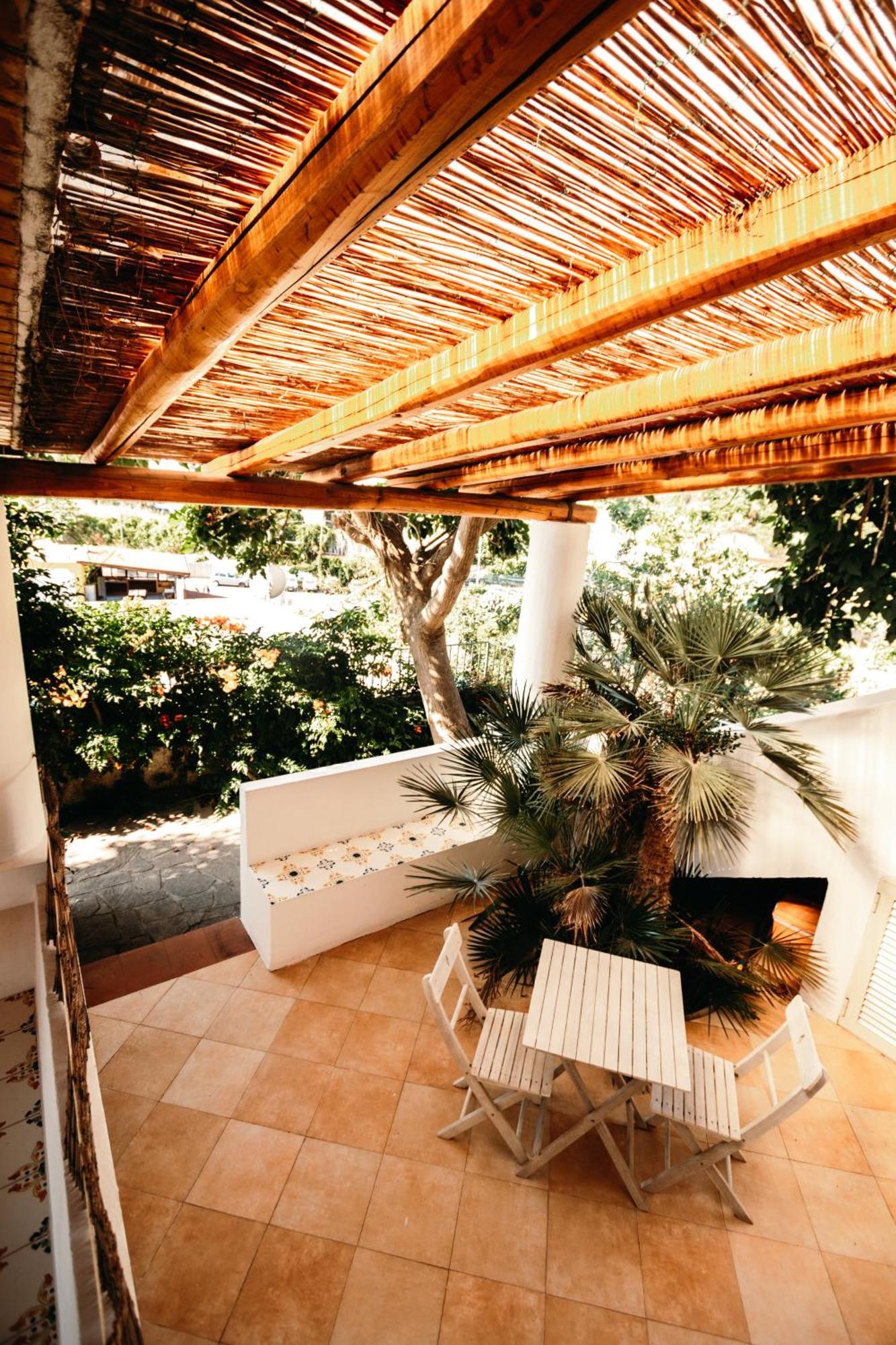 Hotel Residence La Villetta Canneto  Kültér fotó